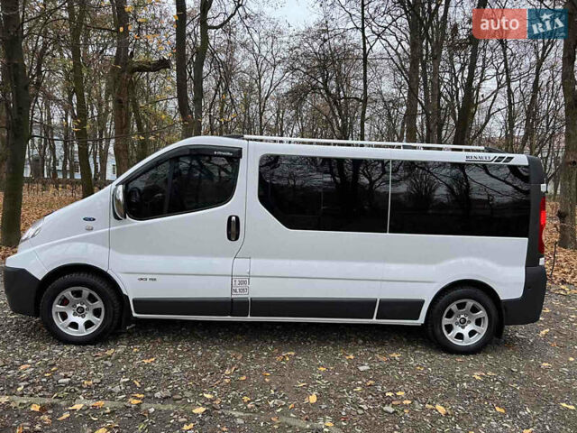 Белый Рено Трафик, объемом двигателя 2 л и пробегом 400 тыс. км за 9200 $, фото 10 на Automoto.ua