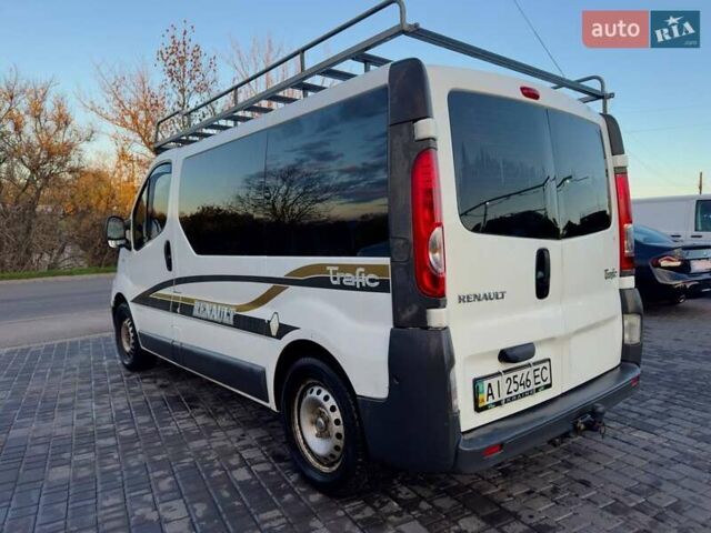 Белый Рено Трафик, объемом двигателя 2 л и пробегом 412 тыс. км за 8500 $, фото 2 на Automoto.ua