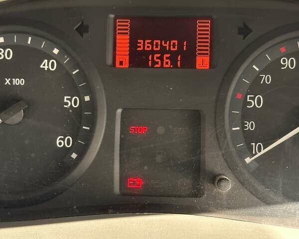 Белый Рено Трафик, объемом двигателя 2 л и пробегом 360 тыс. км за 7000 $, фото 8 на Automoto.ua