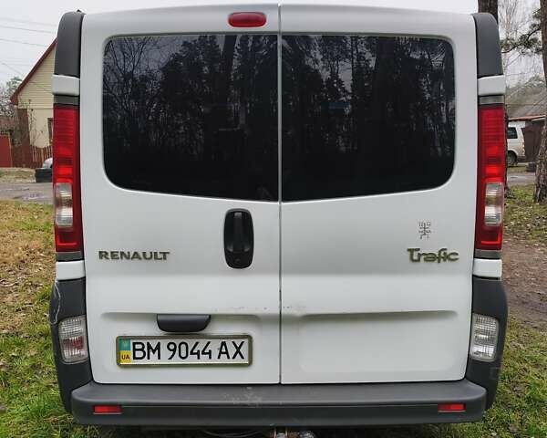 Білий Рено Трафік, об'ємом двигуна 2 л та пробігом 281 тис. км за 9000 $, фото 1 на Automoto.ua