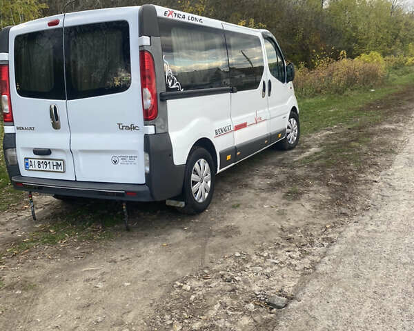 Білий Рено Трафік, об'ємом двигуна 2 л та пробігом 392 тис. км за 9706 $, фото 3 на Automoto.ua