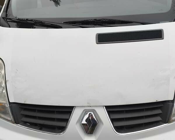 Білий Рено Трафік, об'ємом двигуна 2 л та пробігом 281 тис. км за 9000 $, фото 9 на Automoto.ua