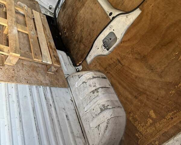 Білий Рено Трафік, об'ємом двигуна 2 л та пробігом 370 тис. км за 6900 $, фото 10 на Automoto.ua