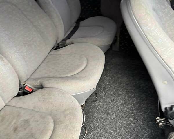 Білий Рено Трафік, об'ємом двигуна 2 л та пробігом 332 тис. км за 9199 $, фото 14 на Automoto.ua