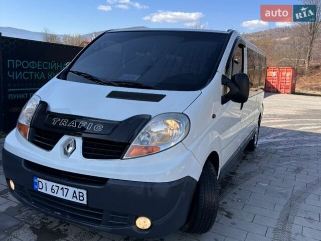 Белый Рено Трафик, объемом двигателя 2 л и пробегом 373 тыс. км за 9100 $, фото 2 на Automoto.ua