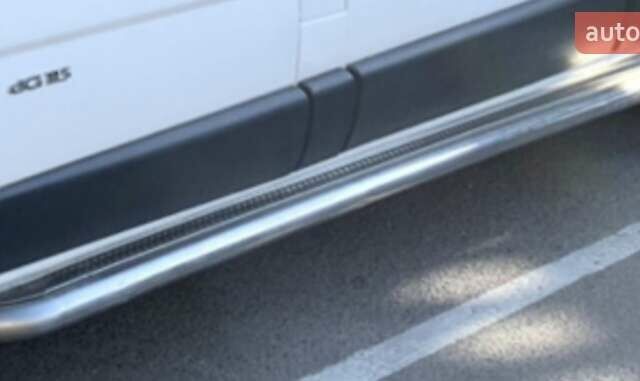 Белый Рено Трафик, объемом двигателя 2 л и пробегом 220 тыс. км за 7200 $, фото 18 на Automoto.ua