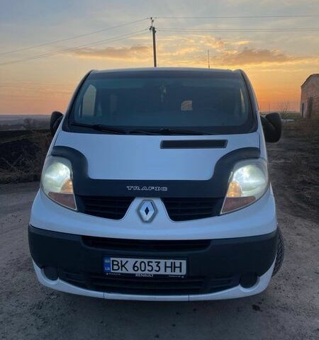 Білий Рено Трафік, об'ємом двигуна 2 л та пробігом 475 тис. км за 8450 $, фото 8 на Automoto.ua