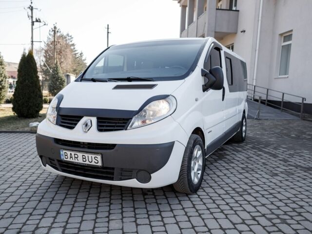 Белый Рено Трафик, объемом двигателя 2 л и пробегом 411 тыс. км за 9350 $, фото 10 на Automoto.ua