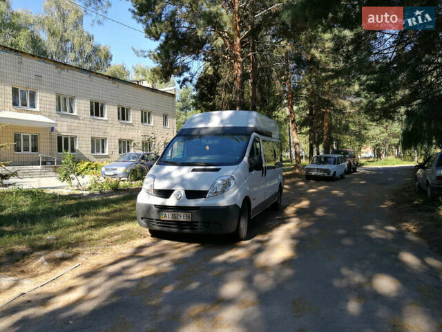 Білий Рено Трафік, об'ємом двигуна 2 л та пробігом 257 тис. км за 9500 $, фото 9 на Automoto.ua