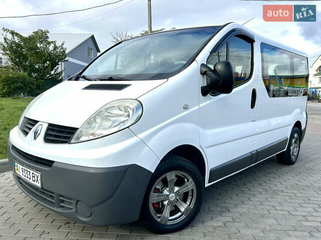 Белый Рено Трафик, объемом двигателя 2 л и пробегом 243 тыс. км за 9800 $, фото 22 на Automoto.ua