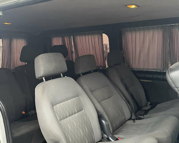 Белый Рено Трафик, объемом двигателя 2 л и пробегом 450 тыс. км за 7450 $, фото 21 на Automoto.ua