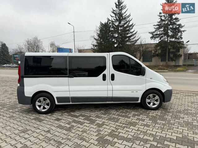 Белый Рено Трафик, объемом двигателя 2 л и пробегом 366 тыс. км за 8500 $, фото 4 на Automoto.ua