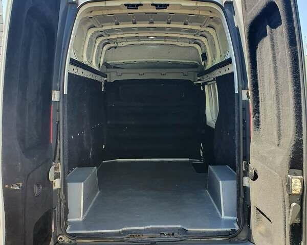 Рено Трафик 2008 в Харькове на Automoto.ua Белый Рено Трафик, объемом двигателя 2.5 л и пробегом 360 тыс. км за 9000 $, фото 8 на Automoto.ua