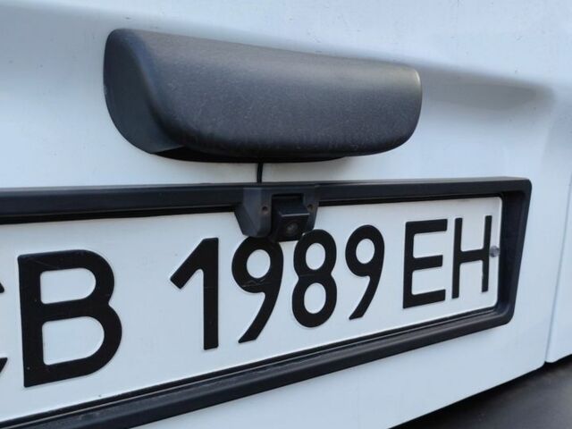 Білий Рено Трафік, об'ємом двигуна 2 л та пробігом 285 тис. км за 9500 $, фото 8 на Automoto.ua