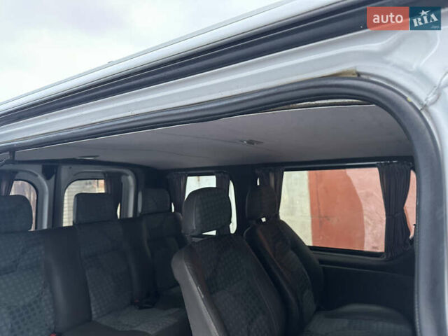 Білий Рено Трафік, об'ємом двигуна 2 л та пробігом 206 тис. км за 9100 $, фото 27 на Automoto.ua