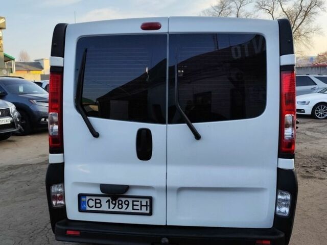 Білий Рено Трафік, об'ємом двигуна 2 л та пробігом 285 тис. км за 9500 $, фото 5 на Automoto.ua