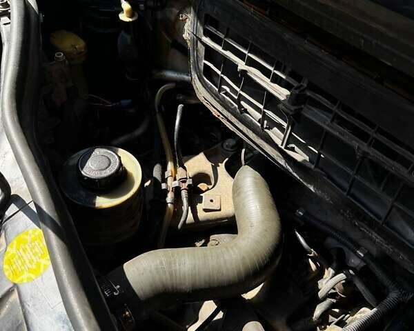 Білий Рено Трафік, об'ємом двигуна 2.5 л та пробігом 243 тис. км за 8200 $, фото 6 на Automoto.ua