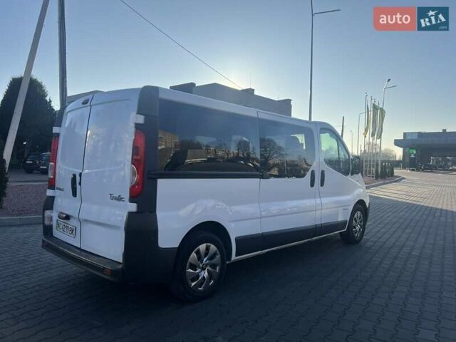 Белый Рено Трафик, объемом двигателя 2 л и пробегом 317 тыс. км за 8999 $, фото 25 на Automoto.ua