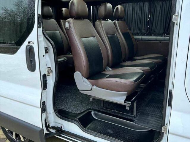 Білий Рено Трафік, об'ємом двигуна 2 л та пробігом 365 тис. км за 8900 $, фото 6 на Automoto.ua