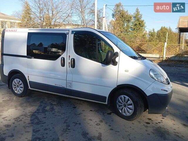 Рено Трафик 2008 в Виньковцах на Automoto.ua Белый Рено Трафик, объемом двигателя 2 л и пробегом 280 тыс. км за 8267 $, фото 6 на Automoto.ua