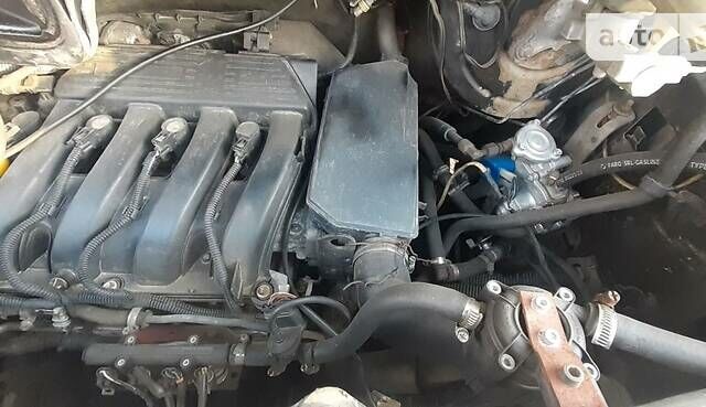 Белый Рено Трафик, объемом двигателя 2 л и пробегом 500 тыс. км за 8700 $, фото 22 на Automoto.ua