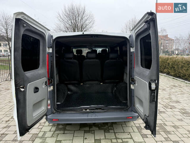 Белый Рено Трафик, объемом двигателя 2 л и пробегом 366 тыс. км за 8500 $, фото 9 на Automoto.ua