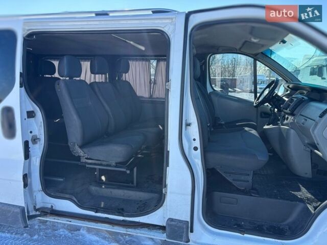 Білий Рено Трафік, об'ємом двигуна 2 л та пробігом 311 тис. км за 7999 $, фото 12 на Automoto.ua