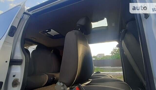Белый Рено Трафик, объемом двигателя 2 л и пробегом 500 тыс. км за 8700 $, фото 12 на Automoto.ua