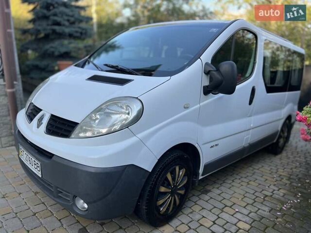 Белый Рено Трафик, объемом двигателя 2 л и пробегом 262 тыс. км за 7900 $, фото 8 на Automoto.ua