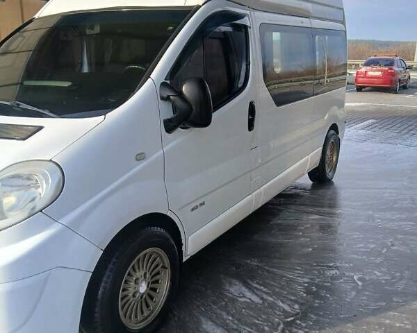 Белый Рено Трафик, объемом двигателя 2 л и пробегом 325 тыс. км за 8500 $, фото 11 на Automoto.ua