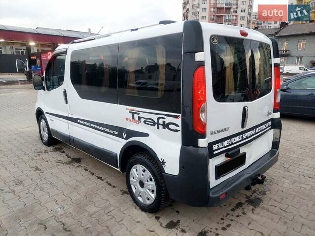 Білий Рено Трафік, об'ємом двигуна 2 л та пробігом 302 тис. км за 8750 $, фото 15 на Automoto.ua