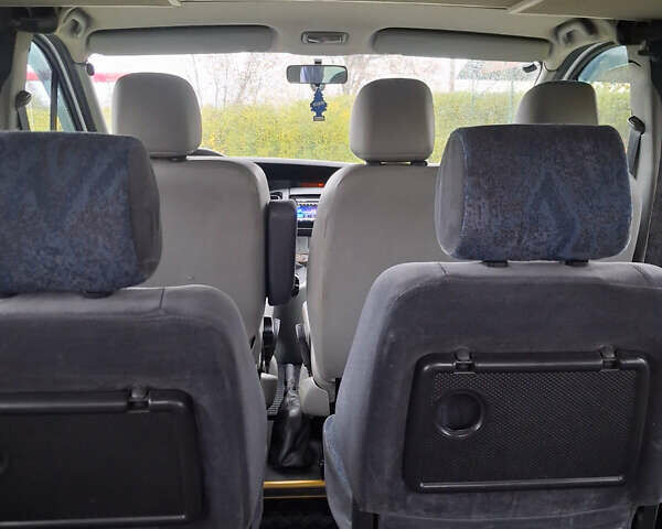 Рено Трафик 2009 в Валках на Automoto.ua Белый Рено Трафик, объемом двигателя 2 л и пробегом 307 тыс. км за 9000 $, фото 19 на Automoto.ua