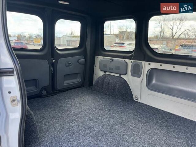 Білий Рено Трафік, об'ємом двигуна 2 л та пробігом 279 тис. км за 9900 $, фото 26 на Automoto.ua
