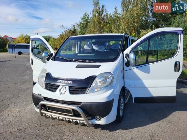 Білий Рено Трафік, об'ємом двигуна 2 л та пробігом 237 тис. км за 11300 $, фото 48 на Automoto.ua