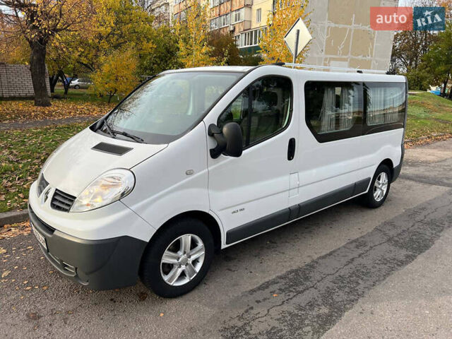 Белый Рено Трафик, объемом двигателя 2 л и пробегом 149 тыс. км за 12700 $, фото 7 на Automoto.ua