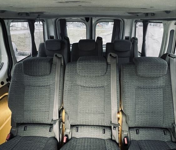 Белый Рено Трафик, объемом двигателя 2 л и пробегом 450 тыс. км за 12200 $, фото 12 на Automoto.ua