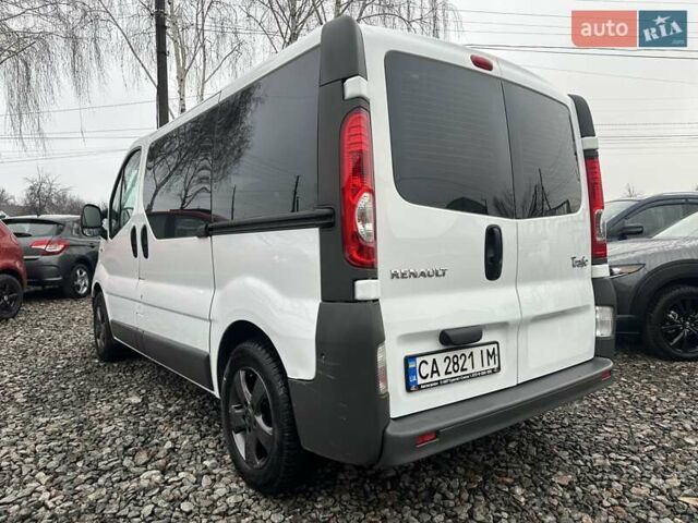 Білий Рено Трафік, об'ємом двигуна 2 л та пробігом 386 тис. км за 10900 $, фото 9 на Automoto.ua