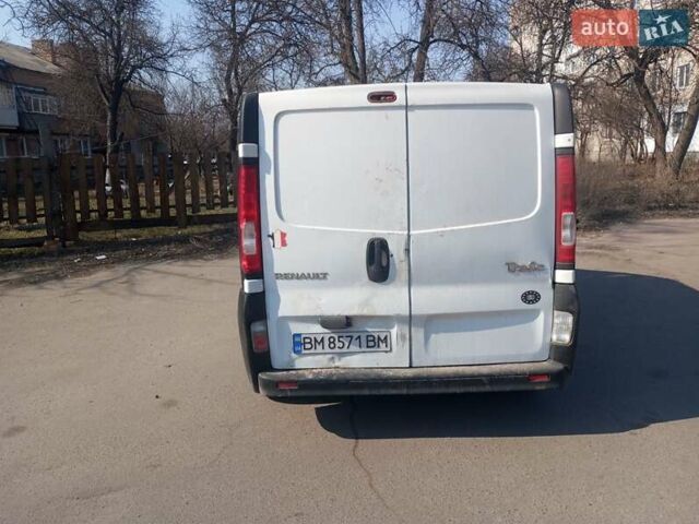 Белый Рено Трафик, объемом двигателя 2 л и пробегом 435 тыс. км за 5500 $, фото 3 на Automoto.ua
