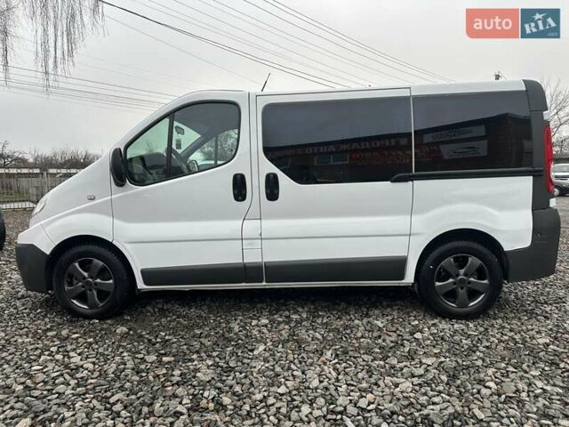 Білий Рено Трафік, об'ємом двигуна 2 л та пробігом 386 тис. км за 10900 $, фото 7 на Automoto.ua