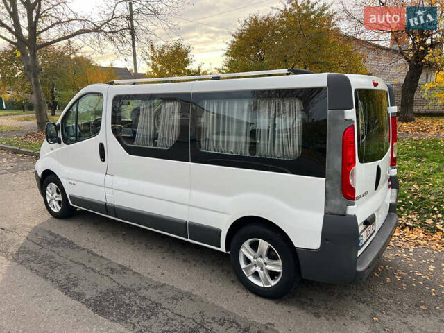 Белый Рено Трафик, объемом двигателя 2 л и пробегом 149 тыс. км за 12700 $, фото 8 на Automoto.ua