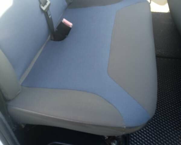 Белый Рено Трафик, объемом двигателя 2 л и пробегом 312 тыс. км за 10300 $, фото 15 на Automoto.ua