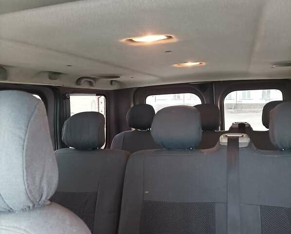 Белый Рено Трафик, объемом двигателя 2 л и пробегом 218 тыс. км за 10500 $, фото 12 на Automoto.ua