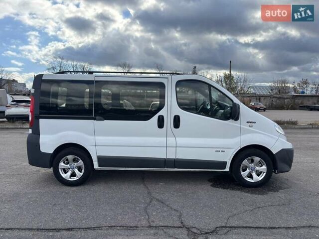 Білий Рено Трафік, об'ємом двигуна 2 л та пробігом 279 тис. км за 9900 $, фото 8 на Automoto.ua