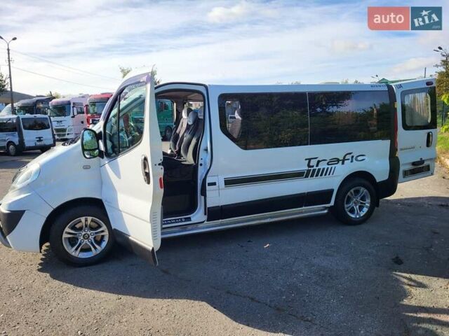 Білий Рено Трафік, об'ємом двигуна 2 л та пробігом 237 тис. км за 11300 $, фото 57 на Automoto.ua