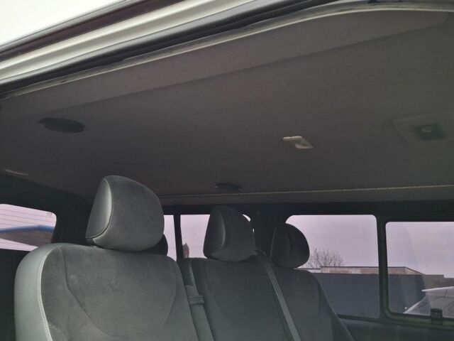 Белый Рено Трафик, объемом двигателя 2 л и пробегом 3 тыс. км за 11999 $, фото 14 на Automoto.ua