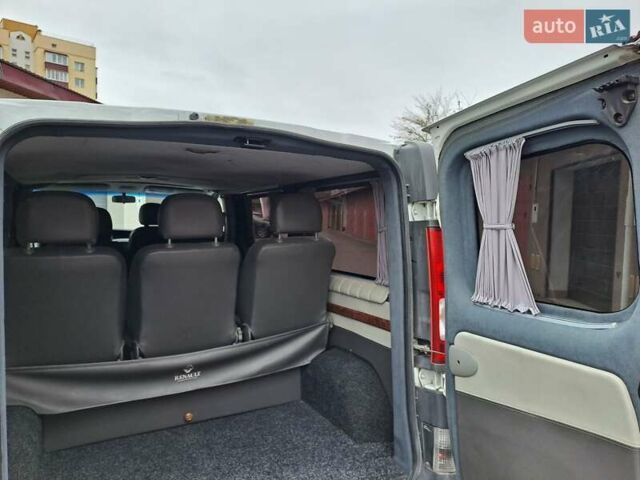 Белый Рено Трафик, объемом двигателя 2 л и пробегом 189 тыс. км за 12700 $, фото 14 на Automoto.ua