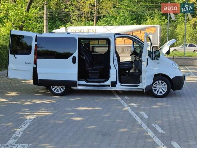 Белый Рено Трафик, объемом двигателя 2 л и пробегом 389 тыс. км за 11450 $, фото 35 на Automoto.ua