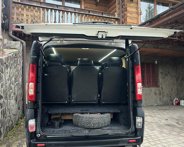 Белый Рено Трафик, объемом двигателя 2 л и пробегом 360 тыс. км за 15000 $, фото 10 на Automoto.ua