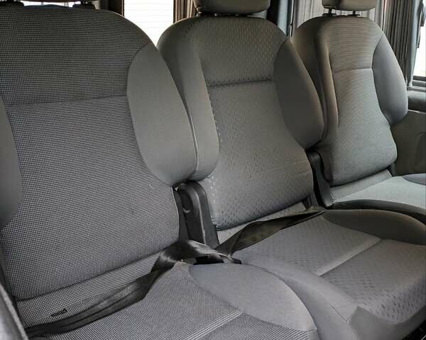 Белый Рено Трафик, объемом двигателя 2 л и пробегом 271 тыс. км за 12500 $, фото 5 на Automoto.ua