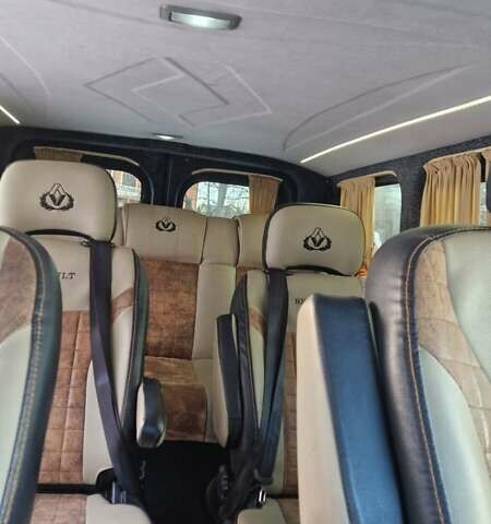 Белый Рено Трафик, объемом двигателя 2 л и пробегом 247 тыс. км за 12700 $, фото 10 на Automoto.ua